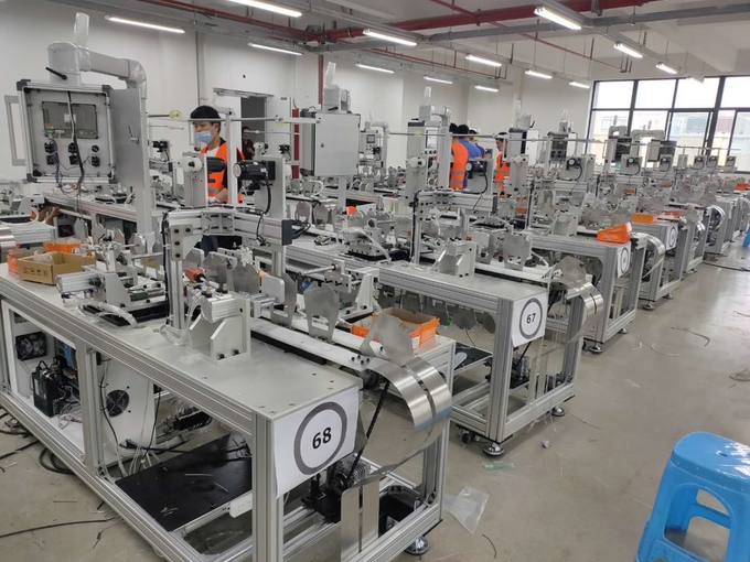 Masque protecteur de la certification Kn95/Ffp3 de la CE faisant à machine l'oreille à grande vitesse ceinturer des machines de soudure