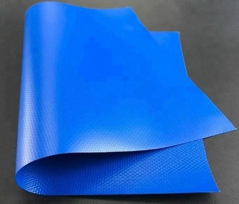 Tissu imperméable Anti-UV multicolore de bâche de couverture de camion de PVC en petit pain 18X18 610G