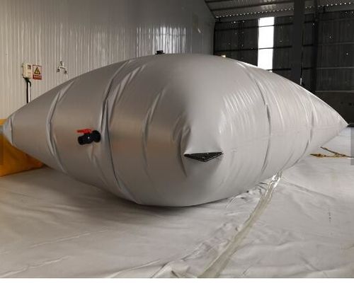 PVC TPU d'oreiller a enduit les réservoirs d'eau portatifs de cuve de stockage d'eau de la bâche 4000L employés pour stocker